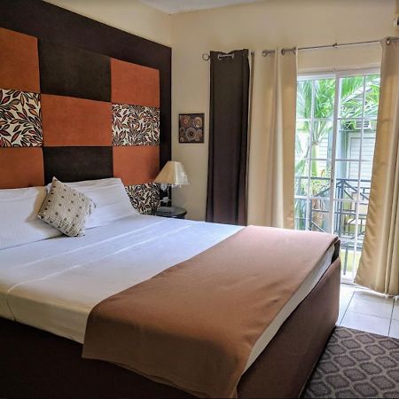 Christar Villas Hotel كينغستون المظهر الخارجي الصورة