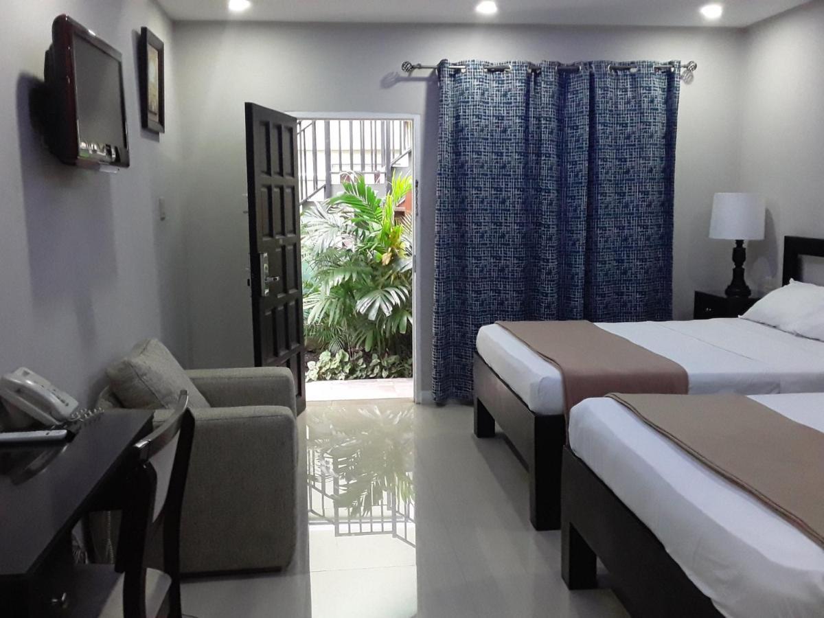 Christar Villas Hotel كينغستون المظهر الخارجي الصورة