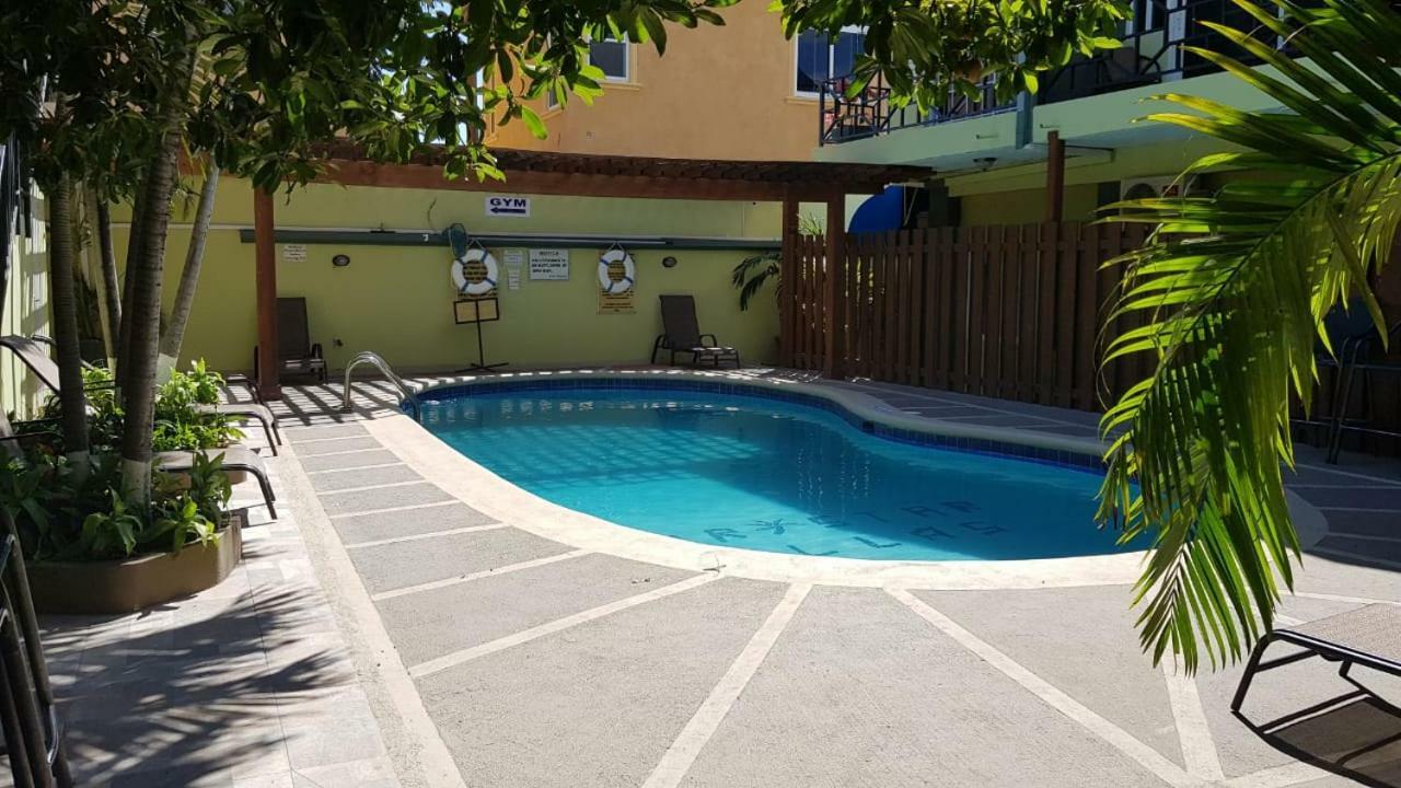 Christar Villas Hotel كينغستون المظهر الخارجي الصورة